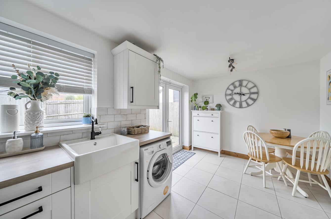 Ty Canol, Carway, Kidwelly, SA17 4HZ